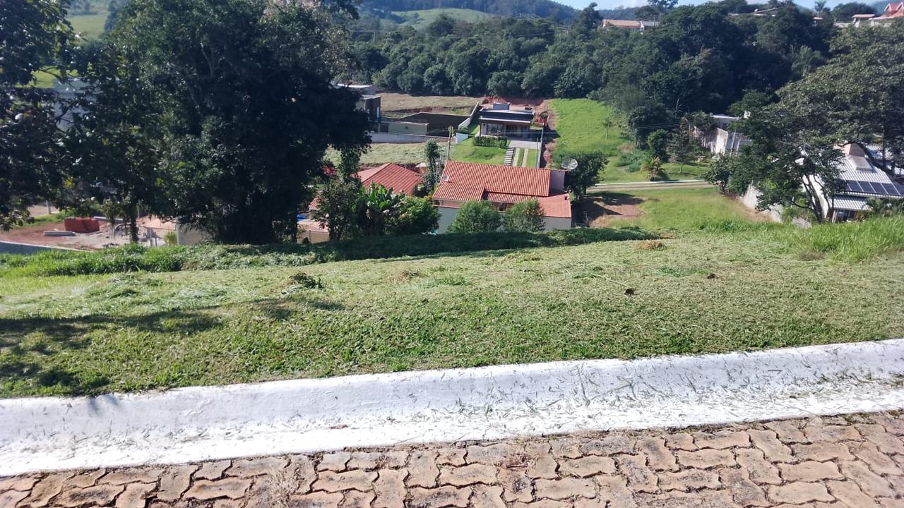 Lote 900 m2 no Residencial Santa Fé 2 (11)