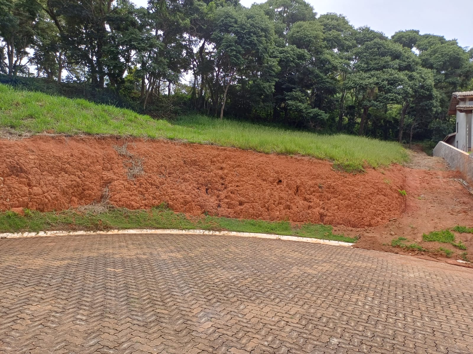Lote 480 m2 no Residencial Santa Fé 2